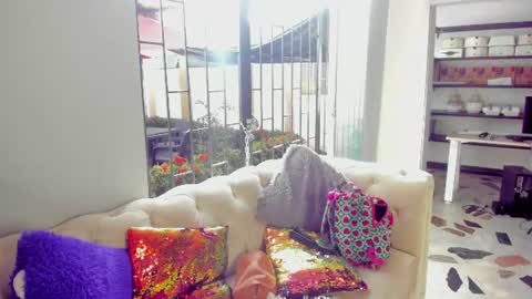 Snapshot of emily__harper_ chatting on 06/12/26, 12:37 Emily online show from 06/12/26, 12:37