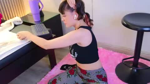 Snapshot of emily_amura chatting on 07/14/26, 04:23 CALL ME EMILY online show from 07/14/26, 04:23