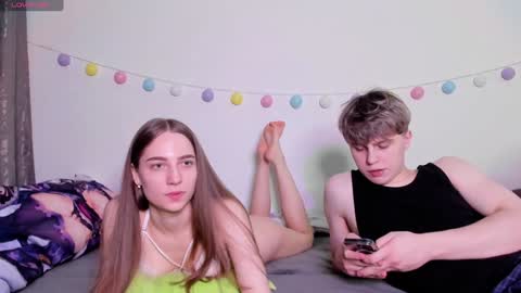 Snapshot of emily_and_ilumi chatting on 12/11/24, 05:04 emily_and_ilumi online show from 12/11/24, 05:04