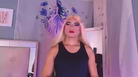 emily_castillo1_ online show from 03/20/26, 04:06