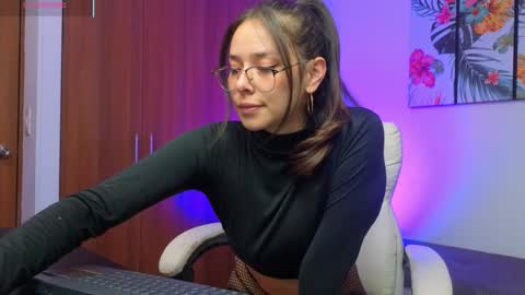 Emily online show from 02/18/26, 05:14