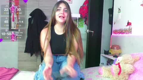 emily_cooper_t online show from 11/11/25, 07:47