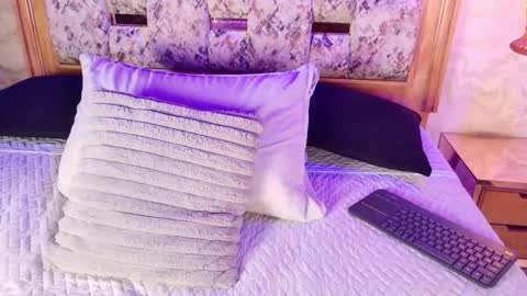 emily_dempsey online show from 02/08/26, 07:06