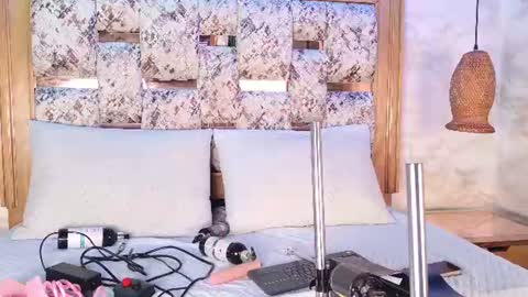 Snapshot of emily_dempsey chatting on 06/30/26, 07:15 emily_dempsey online show from 06/30/26, 07:15