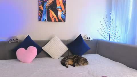 Emily Heels online show from 06/18/26, 11:47