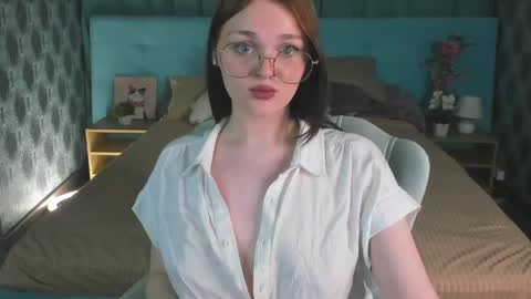 Emily online show from 05/18/26, 12:51