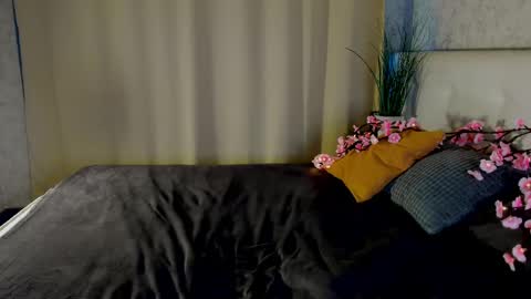 Emily online show from 05/22/26, 01:13