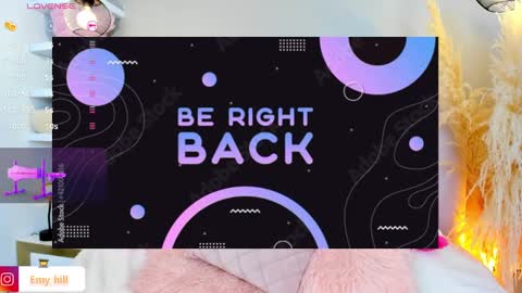 Snapshot of emily_hill___ chatting on 01/16/25, 03:56 EMILY Monday 5-2 am From Tuesday to Friday5-1 am Colombia time online show from 01/16/25, 03:56