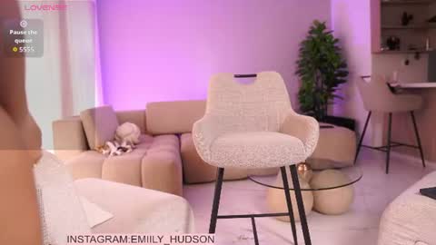 Snapshot of emily_huddson_ chatting on 07/01/26, 06:07 independet model online show from 07/01/26, 06:07