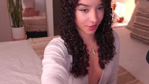 Snapshot of emily_johnson1 chatting on 10/10/25, 10:20 Juliana online show from 10/10/25, 10:20