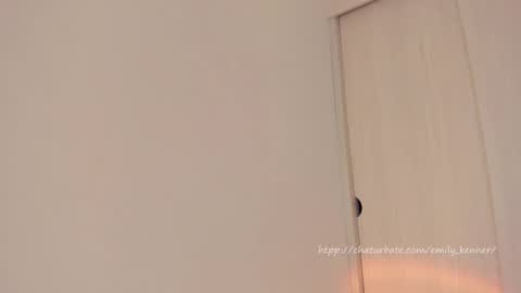 EmilyKenner  Independent model  online show from 03/19/26, 02:32