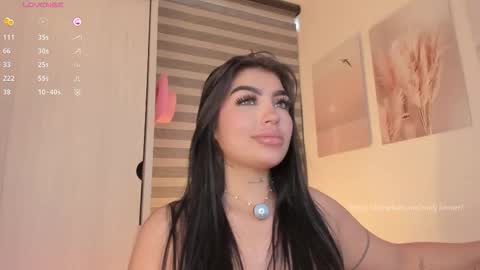 EmilyKenner  Independent model  online show from 03/29/26, 11:54