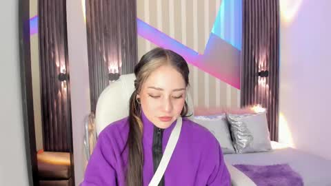 Emily online show from 10/05/25, 04:16