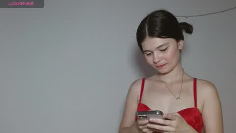 Snapshot of emily_littesweet chatting on 08/09/26, 11:42 Emily littesweets online show from 08/09/26, 11:42
