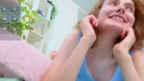 Snapshot of emily_lune chatting on 06/12/26, 11:53 Emily online show from 06/12/26, 11:53