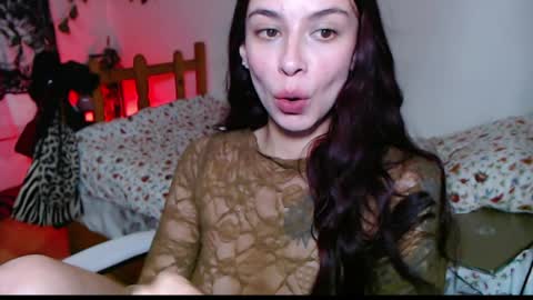 Snapshot of emily_mckey chatting on 04/03/26, 08:18 Emily online show from 04/03/26, 08:18