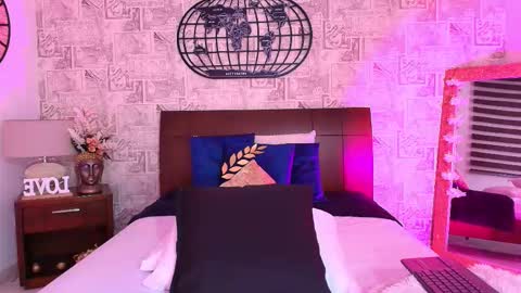 Emily morgan online show from 09/22/25, 07:38