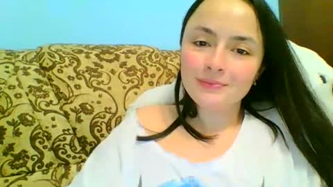 emily_morning_dew online show from 02/12/25, 07:24