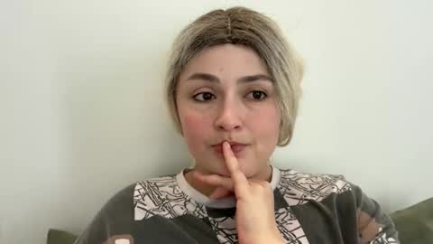 emily_morning_dew online show from 11/01/25, 11:45