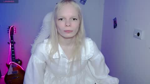 Lia online show from 02/08/26, 09:34