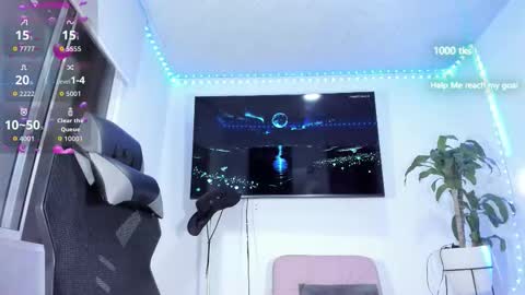 emily_palmeer online show from 12/01/25, 09:47