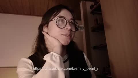 emily_pearl_ online show from 03/11/25, 01:16