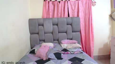 emily online show from 12/08/24, 03:10