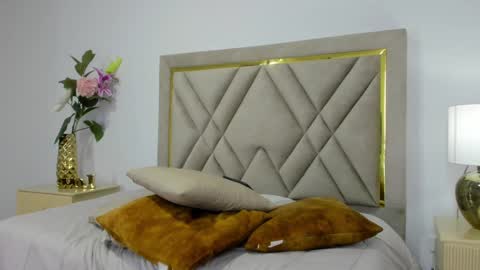 Emily online show from 02/21/25, 02:38