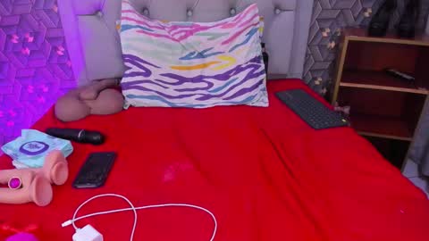 Emily online show from 02/19/26, 12:17