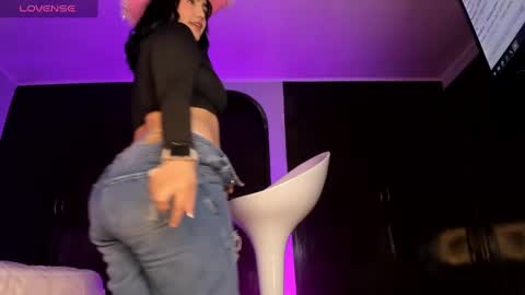 Emily  online show from 01/12/25, 03:17