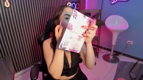 Emily  online show from 09/29/25, 04:28