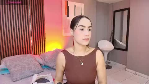 Emily  online show from 10/01/25, 01:06