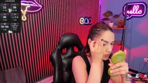 Emily  online show from 11/02/25, 02:47