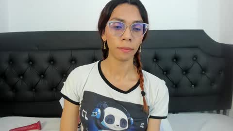 EMILY online show from 09/12/25, 09:59