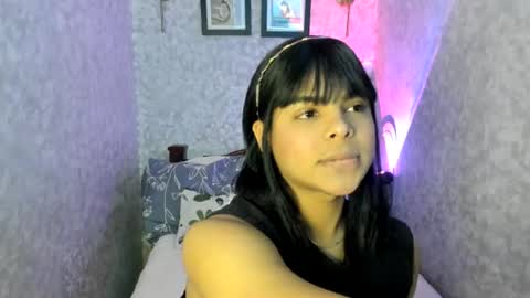 Snapshot of emily_rosue_ chatting on 07/22/26, 09:17 emily_rosue_ online show from 07/22/26, 09:17