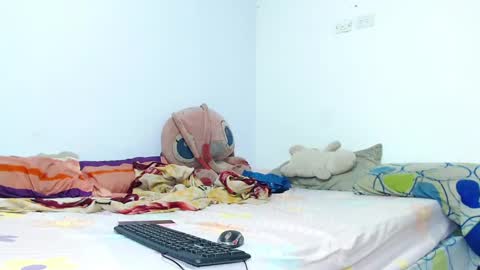 Snapshot of emily_rousxxx chatting on 09/13/25, 10:31 Emily IGEmmily Baussa online show from 09/13/25, 10:31