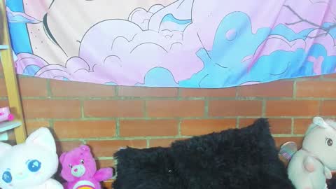 Snapshot of emily_salvatore chatting on 11/27/25, 06:43 emily_salvatore online show from 11/27/25, 06:43