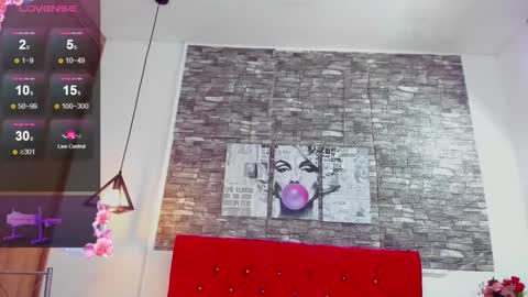 Snapshot of emily_sc chatting on 01/08/25, 04:33 emily_sc online show from 01/08/25, 04:33