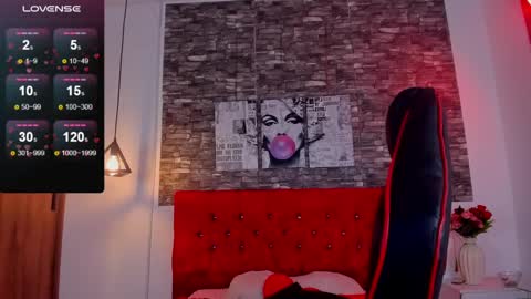 Snapshot of emily_sc chatting on 02/04/25, 01:38 emily_sc online show from 02/04/25, 01:38