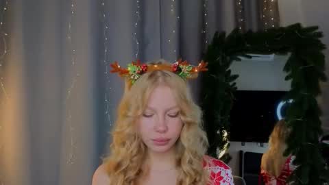 Snapshot of emily_shepard chatting on 12/23/25, 03:15 emily shepard online show from 12/23/25, 03:15