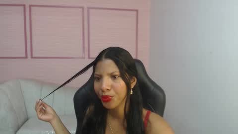 Snapshot of emily_smith_t chatting on 03/23/26, 07:18 emily_smith_t online show from 03/23/26, 07:18