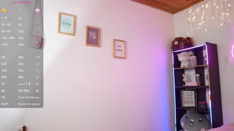 emily_smitt online show from 01/07/25, 02:42