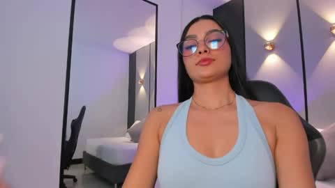 Snapshot of emily_tolson chatting on 04/29/26, 07:31 emily_tolson online show from 04/29/26, 07:31