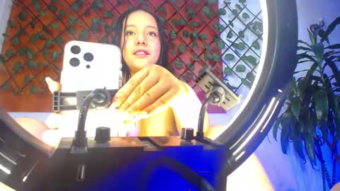 Emily Trujillo online show from 10/08/25, 06:49