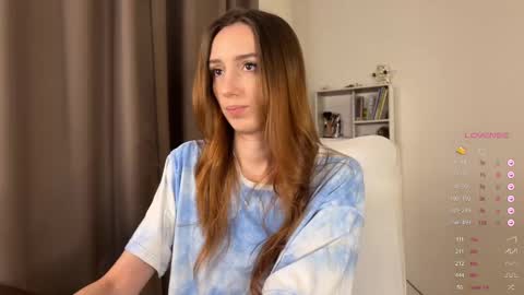 Lia online show from 09/25/25, 06:33