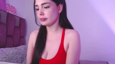 Snapshot of emily_w2 chatting on 02/18/25, 02:49 emily_w2 online show from 02/18/25, 02:49