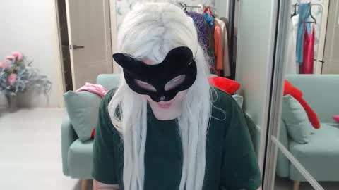 Snapshot of emily_york18 chatting on 02/07/26, 06:44 Emily online show from 02/07/26, 06:44