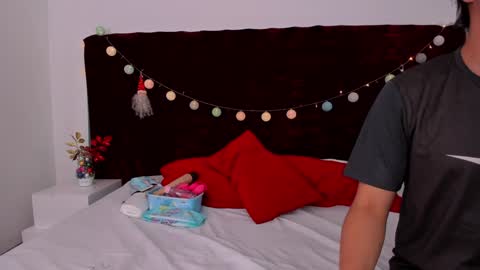 Emilyyy online show from 12/20/24, 03:14