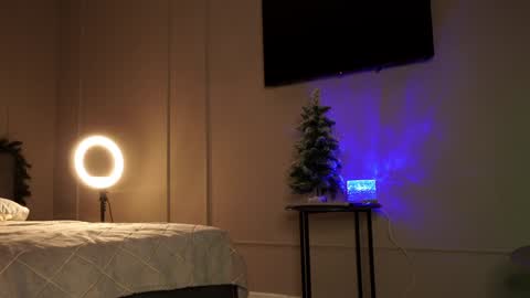 emilybatee online show from 01/19/25, 05:07