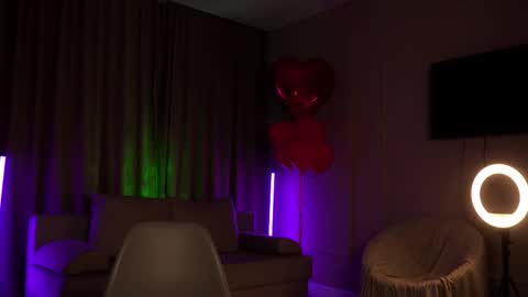 emilybatee online show from 02/27/25, 05:04